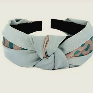 Knotted headband, blue/pin, NWOT